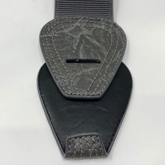 Anthro “Snake Bite Belt” by Linea Pelle - Picture 4 of 10